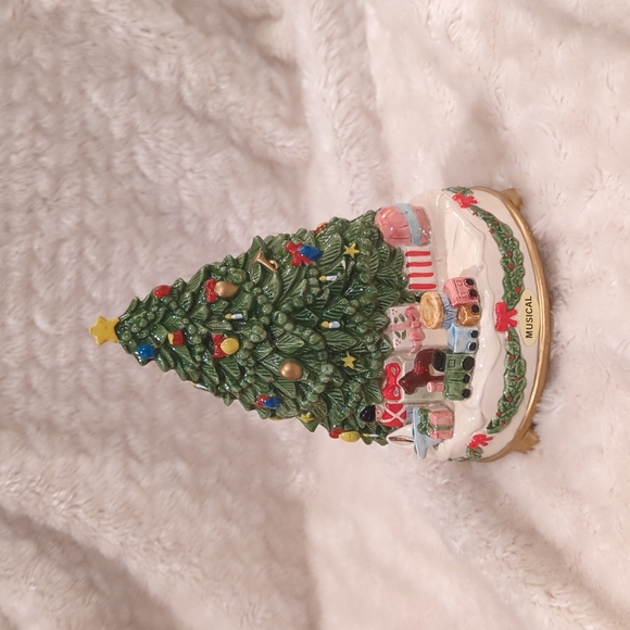 GIBSON GREETINGS | Vintage Otagiri Ceramic Christmas Tree Music Box - Picture 3 of 10